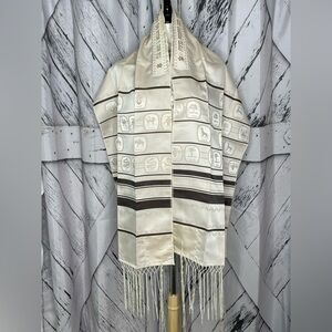 Tallit Cream & Brown Gold Embroidery